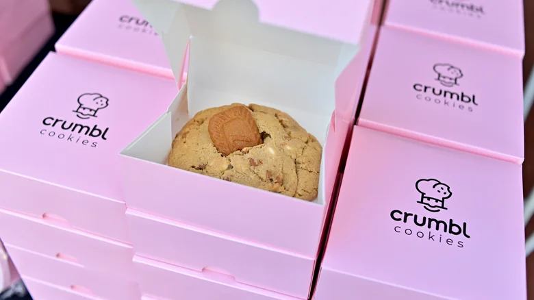 crumbl birthday reward